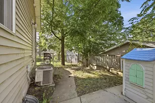 3940 E Underwood Ave, Cudahy, WI 53110 - Photo 22