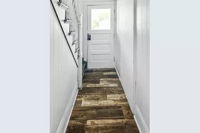1015  Hamilton St, Manitowoc, WI 54220 - Photo 2