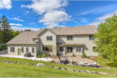 3006  Old Oak Rd, Hartford, WI 53027 - Photo 30