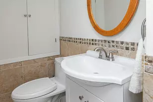 6041 N Santa Monica Blvd, Whitefish Bay, WI 53217 - Photo 10