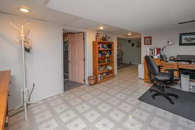 6041 N Santa Monica Blvd, Whitefish Bay, WI 53217 - Photo 32