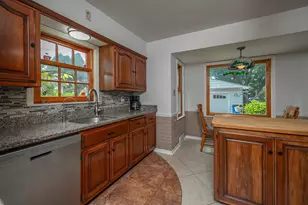 6041 N Santa Monica Blvd, Whitefish Bay, WI 53217 - Photo 12
