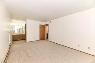 7003 N Green Bay Ave, Glendale, WI 53209 - Photo 10