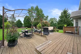 W163N7576 Tamarack Trail, Menomonee Falls, WI 53051 - Photo 20
