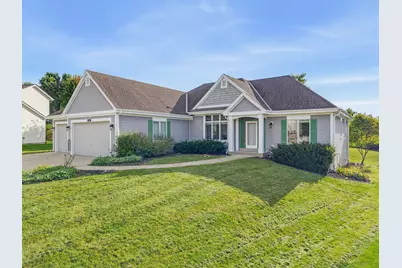 2135  Deer Path, Waukesha, WI 53189 - Photo 4