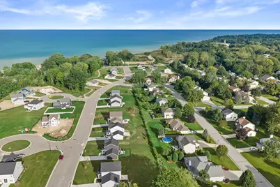 929  5 Mile Rd, Racine, WI 53402 - Photo 42