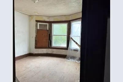 2845 N 27th St #2847, Milwaukee, WI 53210 - Photo 16