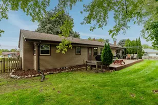 S77W17436 St Leonards Dr, Muskego, WI 53150 - Photo 28