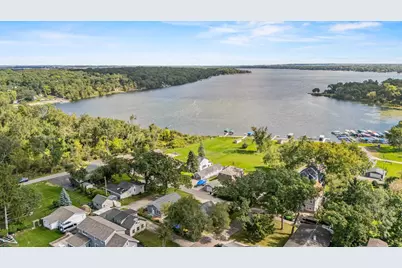 3906  Country Lane Dr, Delavan, WI 53115 - Photo 24