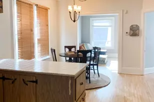 6644 Hillside Ln, Wauwatosa, WI 53213 - Photo 8