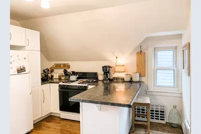 6644  Hillside Ln #6644A, Wauwatosa, WI 53213 - Photo 18