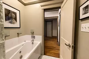 2230 E Bradford Ave, Milwaukee, WI 53211 - Photo 20