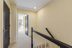2010 E Windsor Pl, Milwaukee, WI 53202 - Photo 40