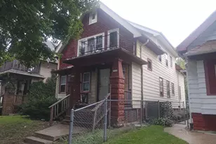 3331 N 17th St, Milwaukee, WI 53206 - Photo 2