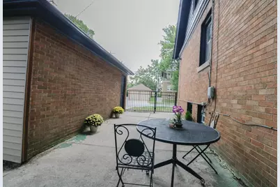 2804 N 44th St, Milwaukee, WI 53210 - Photo 26