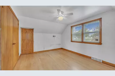 224 S 2nd St, Cedar Grove, WI 53013 - Photo 18