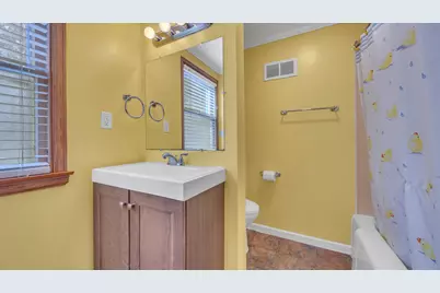 224 S 2nd St, Cedar Grove, WI 53013 - Photo 12