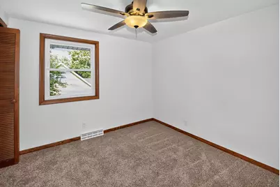 21300  Astolat Dr, Brookfield, WI 53045 - Photo 30