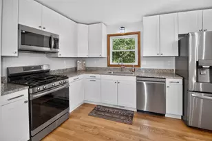 21300 Astolat Dr, Brookfield, WI 53045 - Photo 12