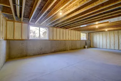 509  Emerald Pt Pt #16, Kewaskum, WI 53040 - Photo 12