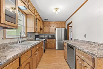N84W19255  Menomonee Ave, Menomonee Falls, WI 53051 - Photo 6