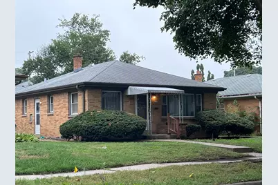 4667 N 67th St, Milwaukee, WI 53218 - Photo 2