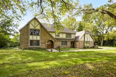N26W30851  Golf Hills Dr, Delafield, WI 53072 - Photo 4
