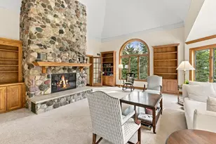 N26W30851 Golf Hills Dr, Delafield, WI 53072 - Photo 6