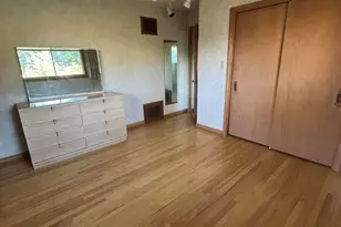 1701 W Donges Bay Rd, Mequon, WI 53092 - Photo 16