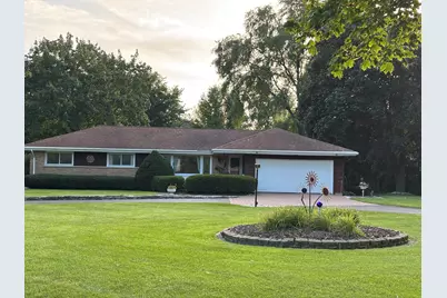1701 W Donges Bay Rd, Mequon, WI 53092 - Photo 2