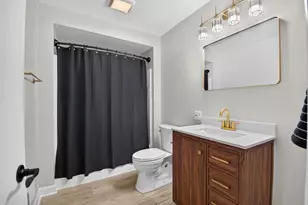 2320 51st St, Kenosha, WI 53140 - Photo 12