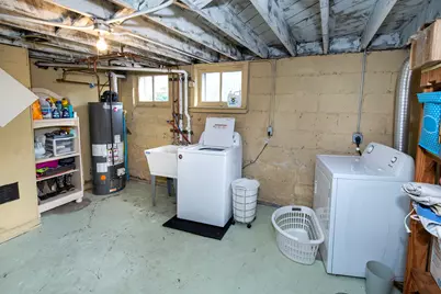 1645 S 79th St, West Allis, WI 53214 - Photo 50