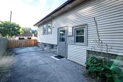 1645 S 79th St, West Allis, WI 53214 - Photo 64
