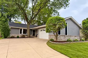 4613 87th Pl, Kenosha, WI 53142 - Photo 1