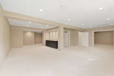 315  Oak Ridge Dr, Hartland, WI 53029 - Photo 14