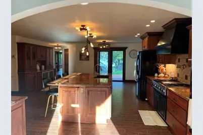 7325 W Wind Lake Rd, Racine, WI 53185 - Photo 12
