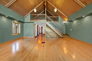 7325 W Wind Lake Rd, Racine, WI 53185 - Photo 32