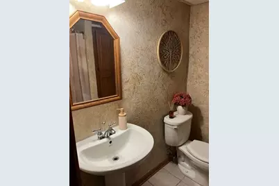 7325 W Wind Lake Rd, Racine, WI 53185 - Photo 46