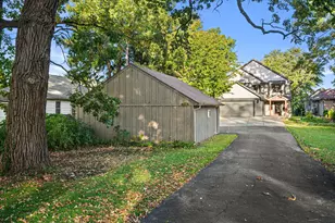 7325 W Wind Lake Rd, Racine, WI 53185 - Photo 6