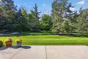 6717 N Holly Ct, Fox Point, WI 53217 - Photo 38