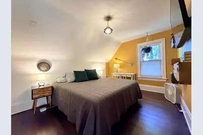 2819 S Clement Ave, Milwaukee, WI 53207 - Photo 14