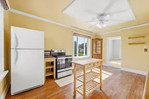 316 S Garfield Ave, Port Washington, WI 53074 - Photo 8