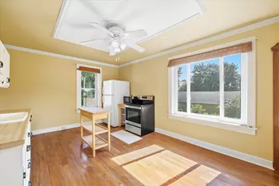 316 S Garfield Ave, Port Washington, WI 53074 - Photo 10