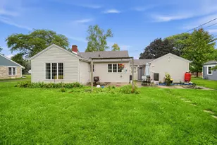 12865 W Lancaster Ave, Butler, WI 53007 - Photo 24