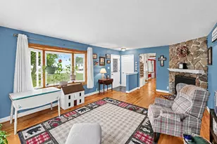 12865 W Lancaster Ave, Butler, WI 53007 - Photo 4