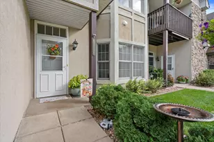 6716 S 34th St, Franklin, WI 53132 - Photo 2