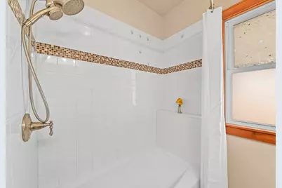 2461 N 60th St, Wauwatosa, WI 53210 - Photo 24