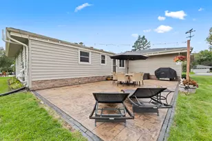 36707 Prairie Dr, Summit, WI 53066 - Photo 28