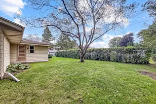 13795 W Graham St, New Berlin, WI 53151 - Photo 28