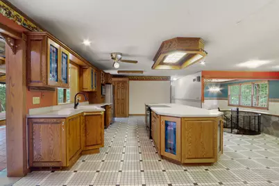 7560 W Pleasant St, Darien, WI 53115 - Photo 6